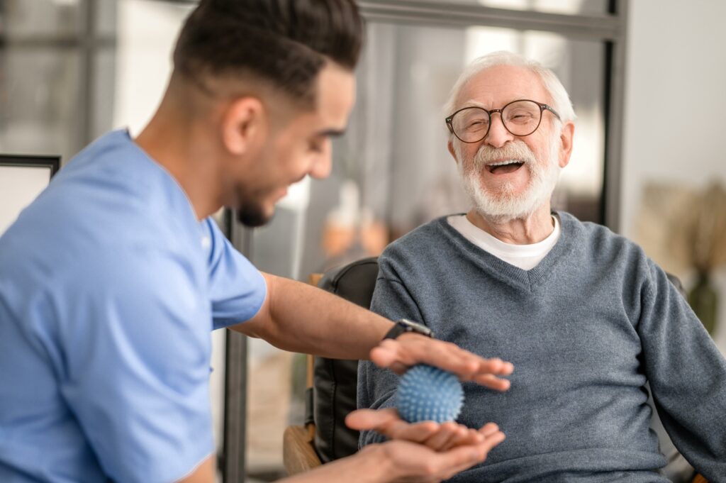 A carer offering physio support through post-hospital emergency care