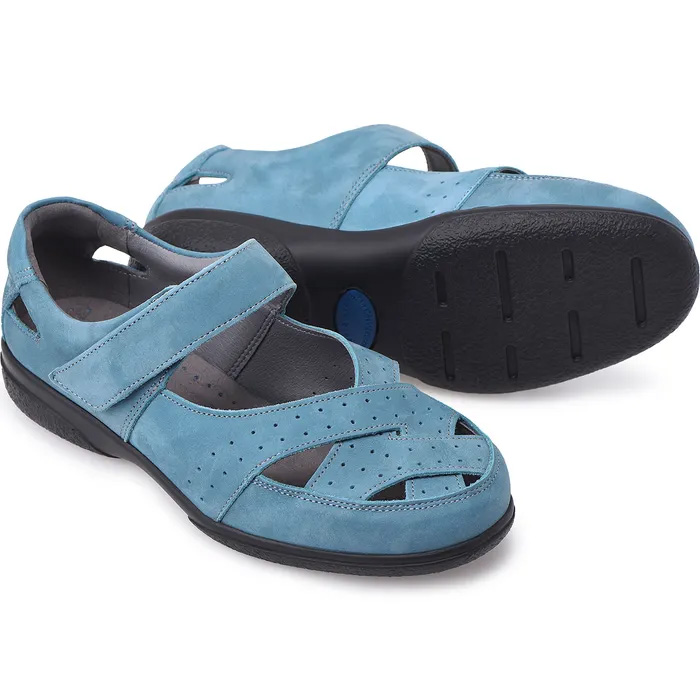 A pair of Cosyfeet Shelley Ocean on a white background.