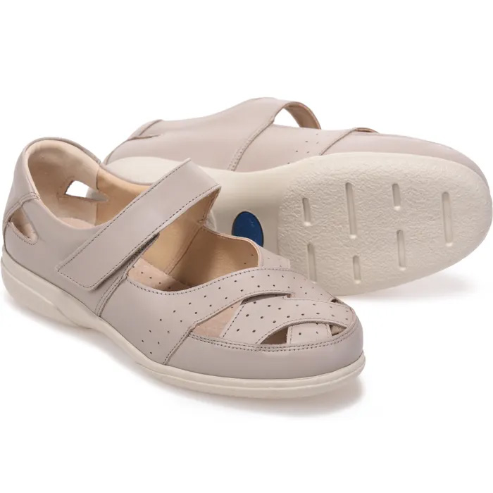 A pair of Cosyfeet Shelley Stone on a white background.