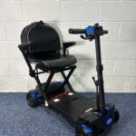a scooter with a handle