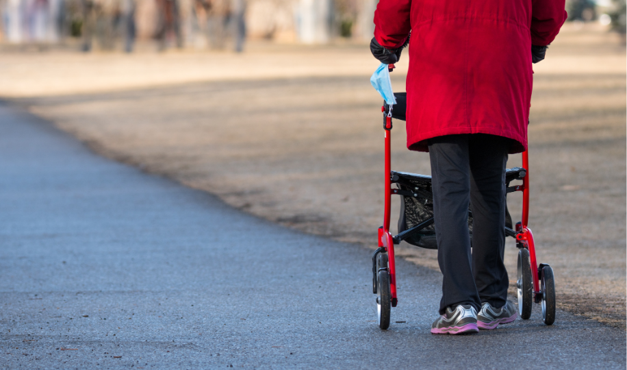 Essential Winter Safety Gear for Seniors: A Guide to Staying Warm and Safe