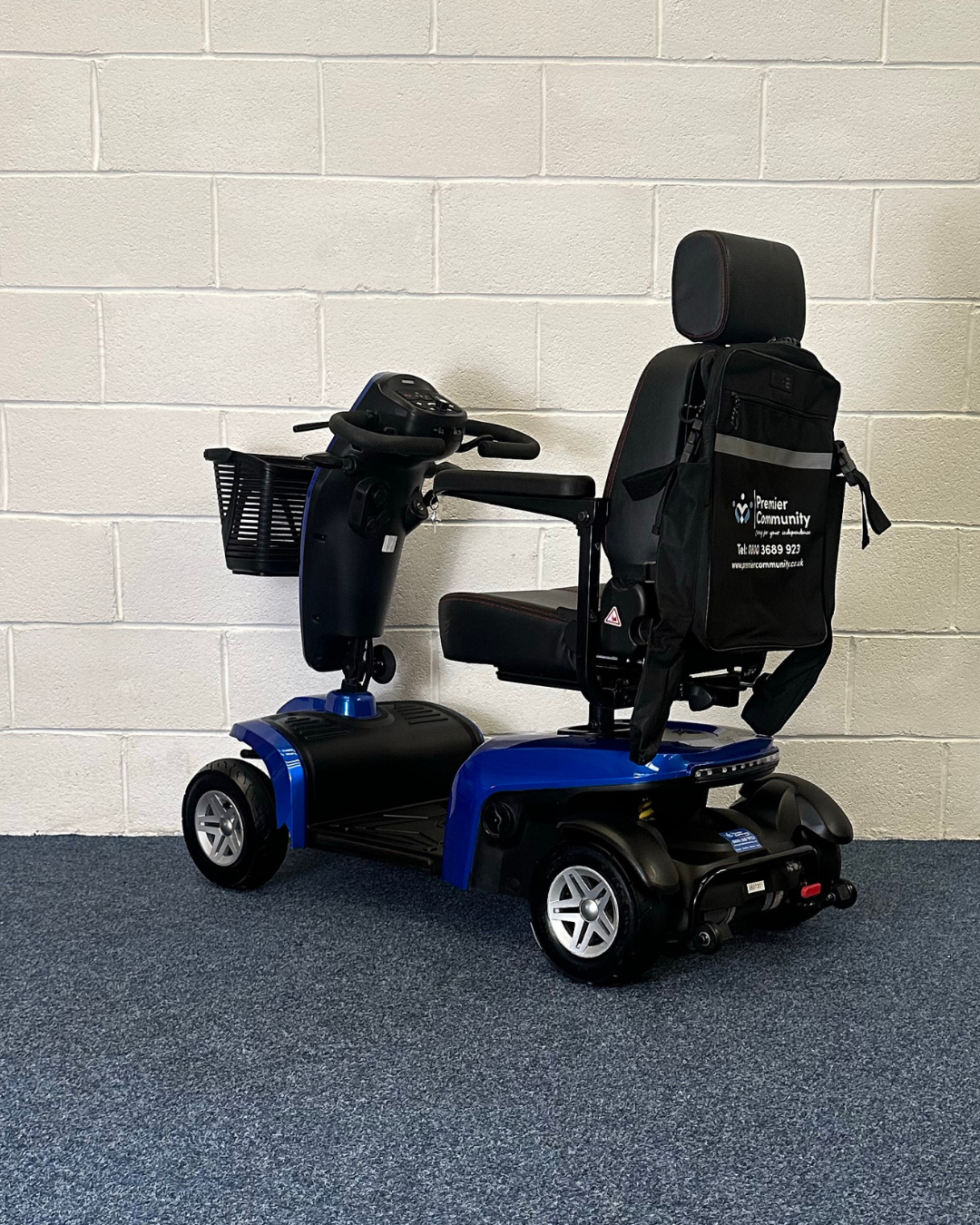 Approved Used Kymco Komfy 8 in blue with basket