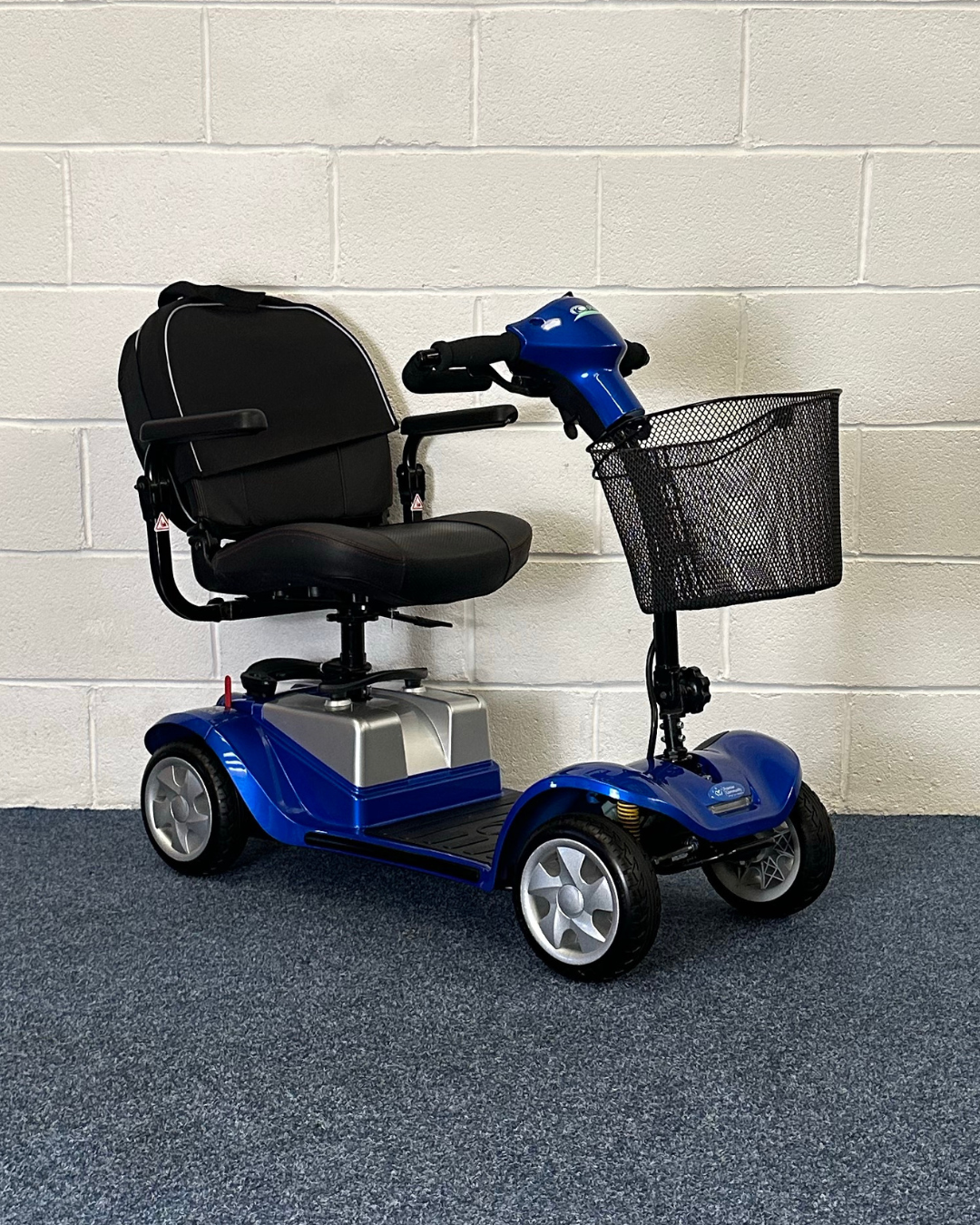 Approved Used Kymco ini Comfort in Blue with basket