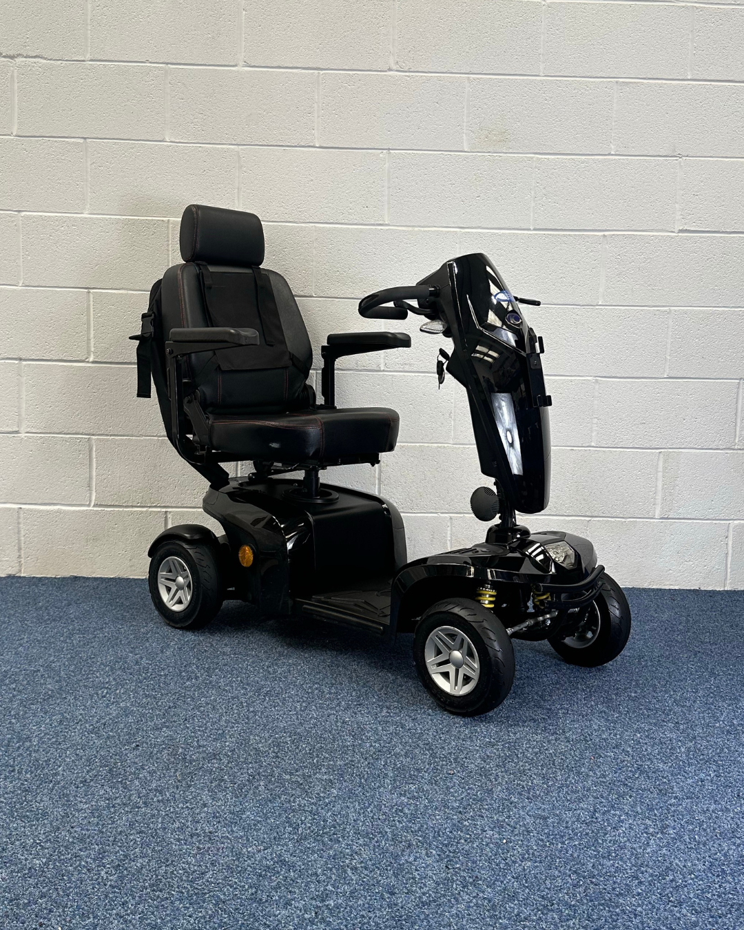 Approved Used Kymco Komfy 4 in black