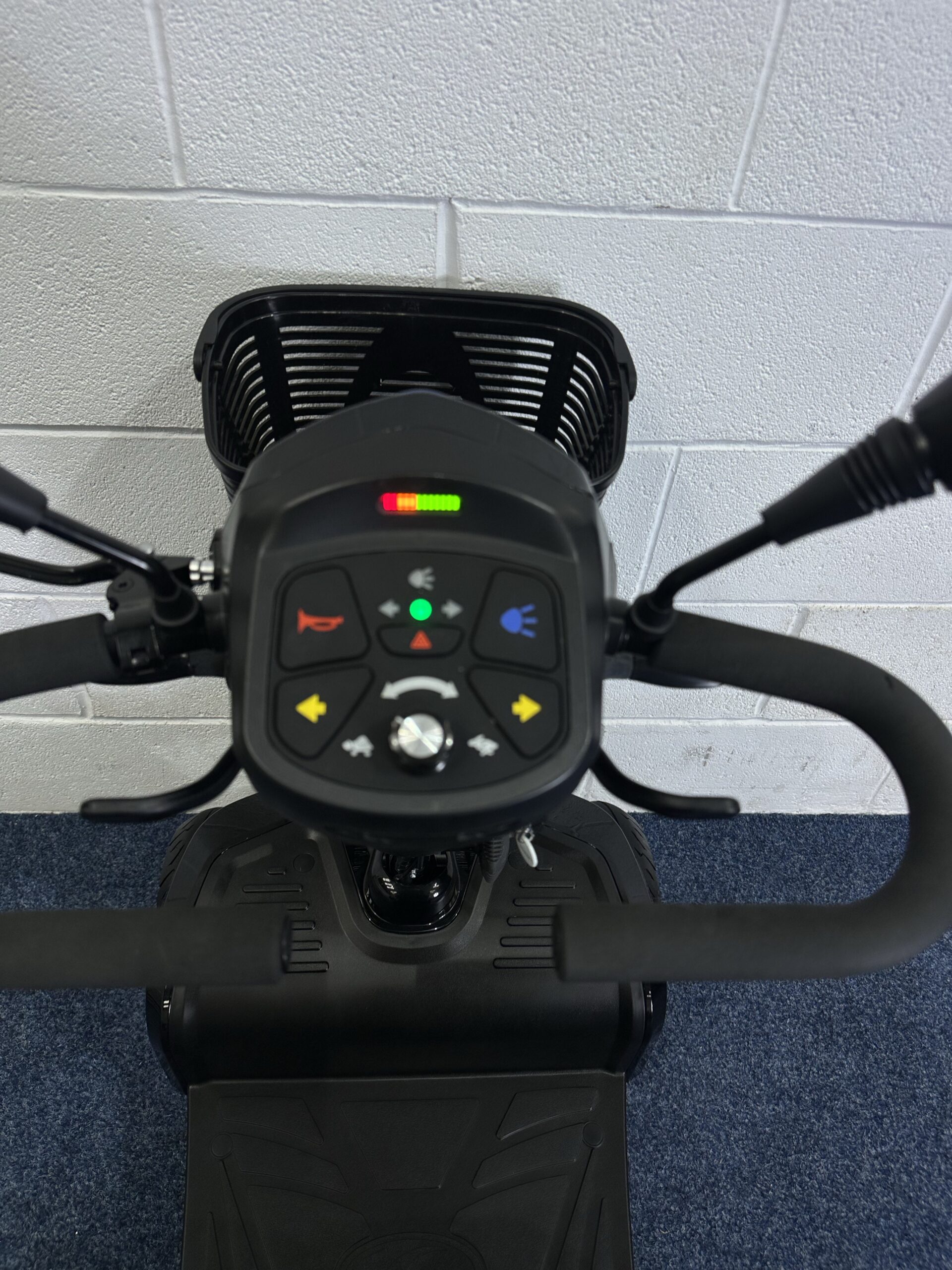 Approved Used Kymco Komfy 8 in black with basket and 2 mirrors