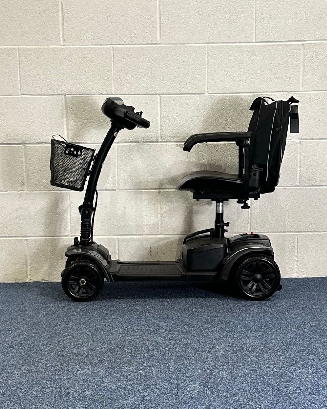 Approved Used Van Os Medical Travelux Tiempo in silver with basket
