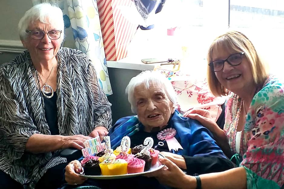 Honor Graham celebrating her 102nd Birthday with her daughters, shares details of her life dedicated to community