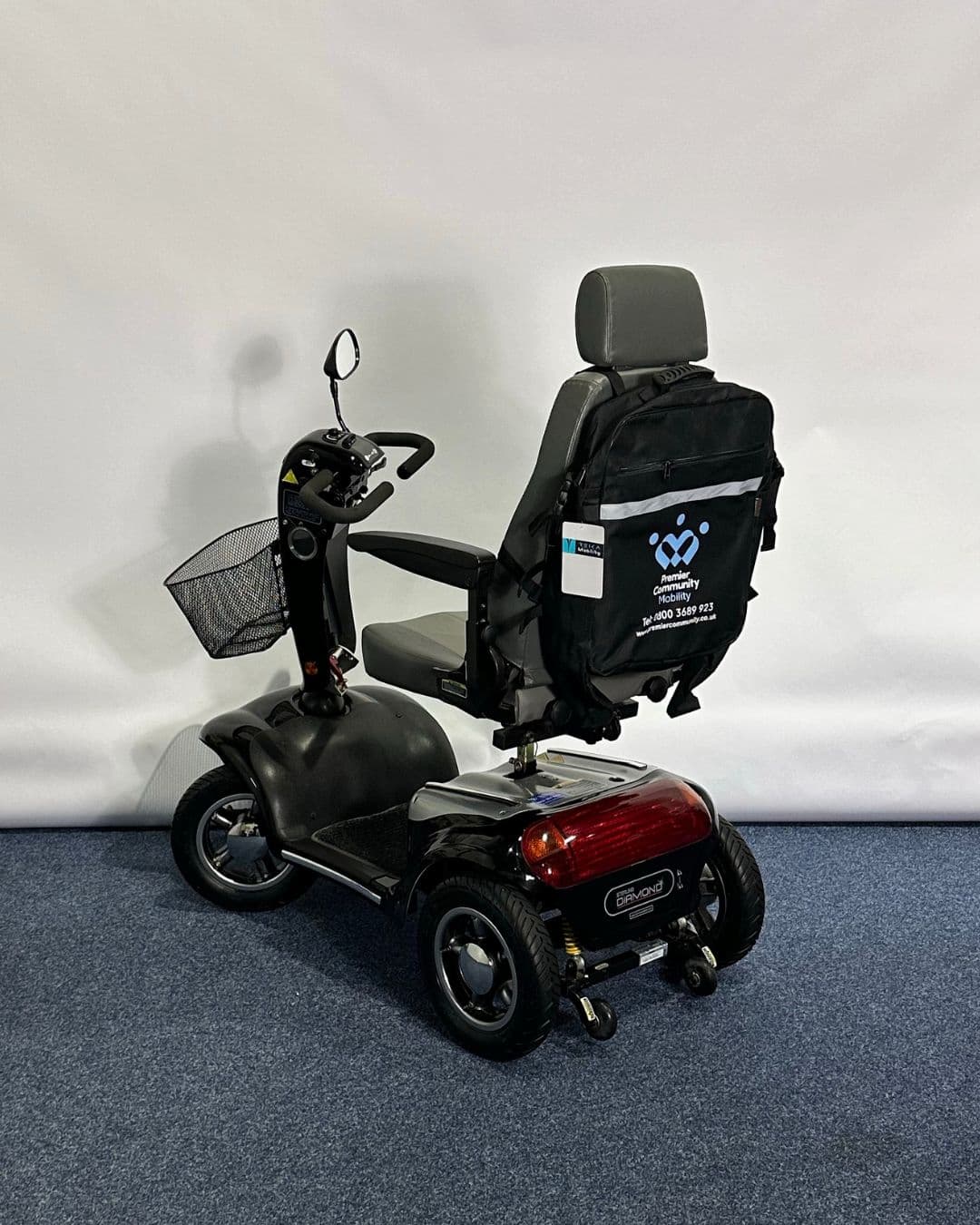 Approved Used Sterling Diamond in black with basket and mirror