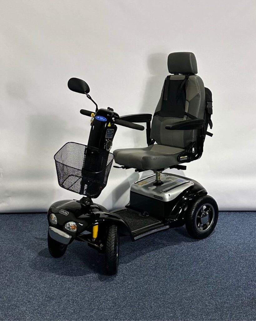 Approved Used Sterling Diamond in black with basket and mirror