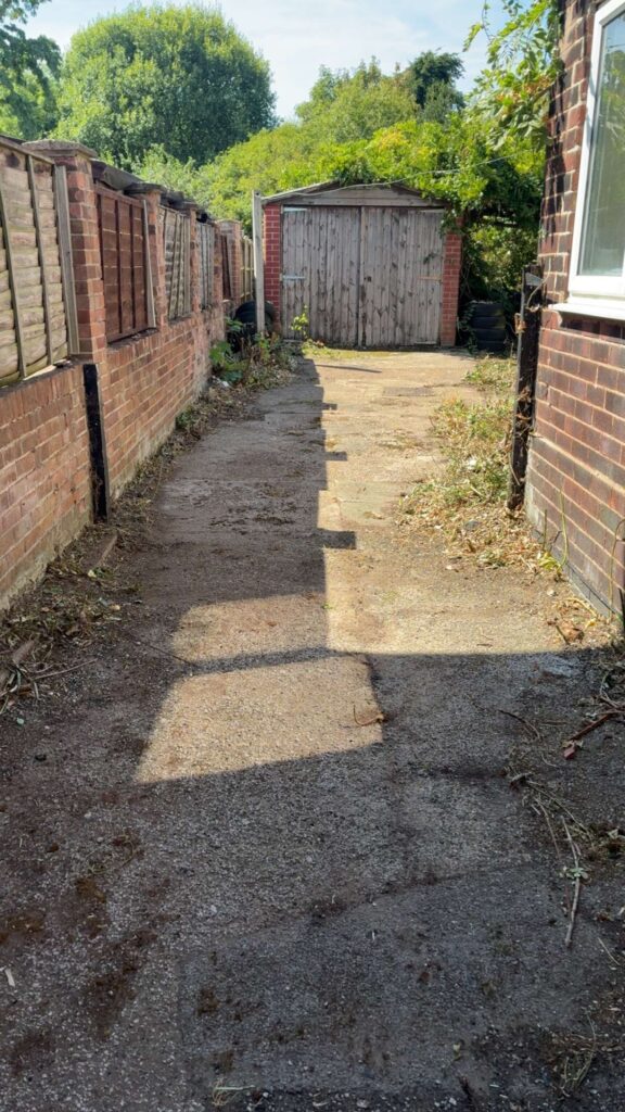 Act 11 of 30: Premier Community Volunteers Transform Overgrown Garden in Hucknall