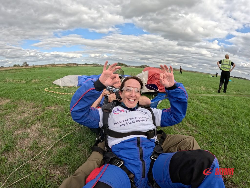 Act 18 of 30: Carlie Takes the Leap for Ashgate Hospice
